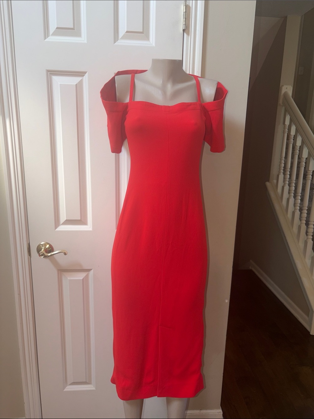 Victoria Beckham Red Off-Shoulder Cape Effect Crepe Midi Dress, us 6